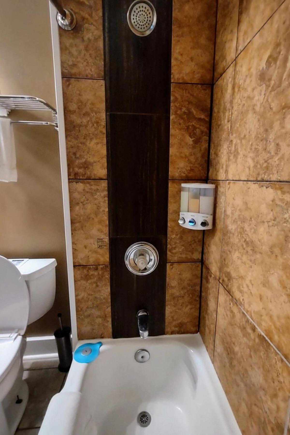 Spacious Frontier Park Apartment Erie Luaran gambar